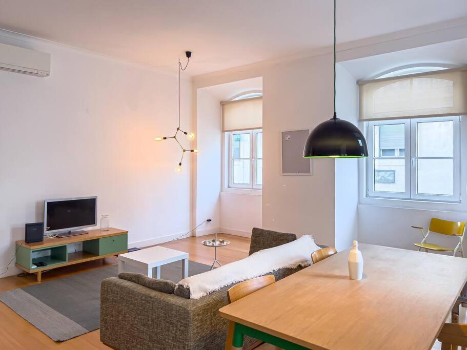 4 Rooms Home In Baixa Lisabona Exterior foto